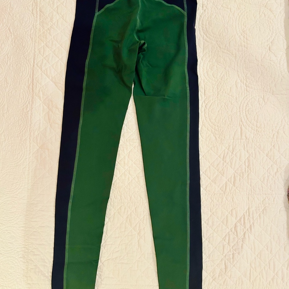 BODEN Color-Block legging. - Picture 2 of 3